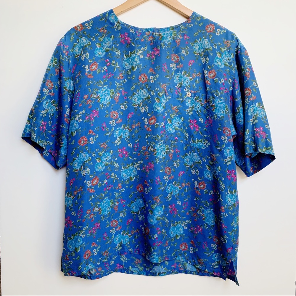 First Issue Liz Claiborne Silky Blue Floral Blouse